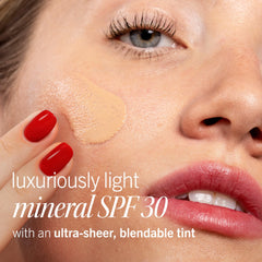 Ultra Light Liquid Mineral Sunscreen with Zinc Oxide SPF 30